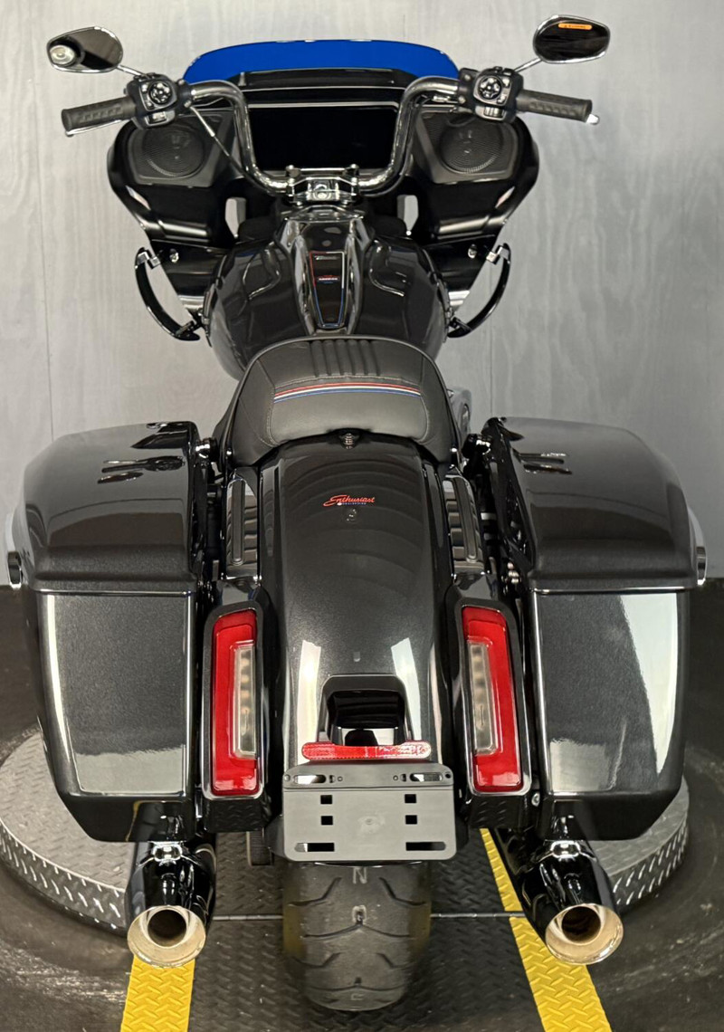 Road Glide®