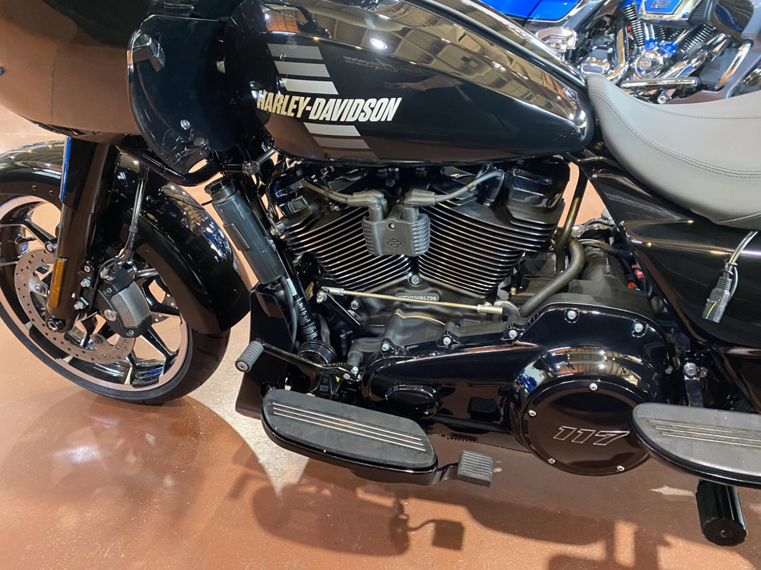 Road Glide® 3