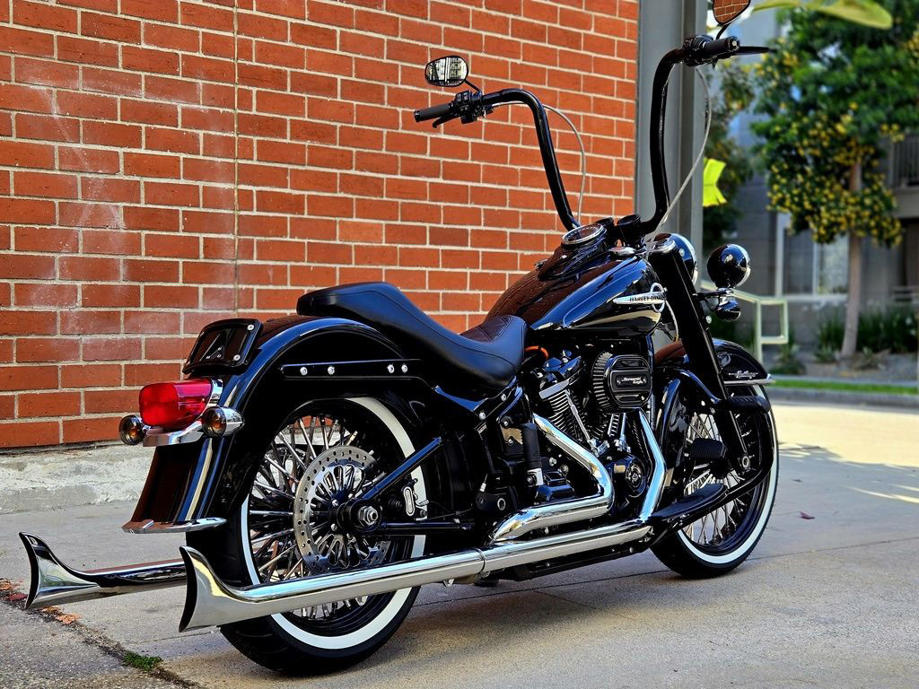 Softail® Heritage Classic 114