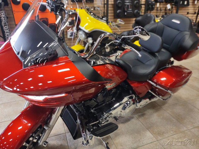Road Glide®