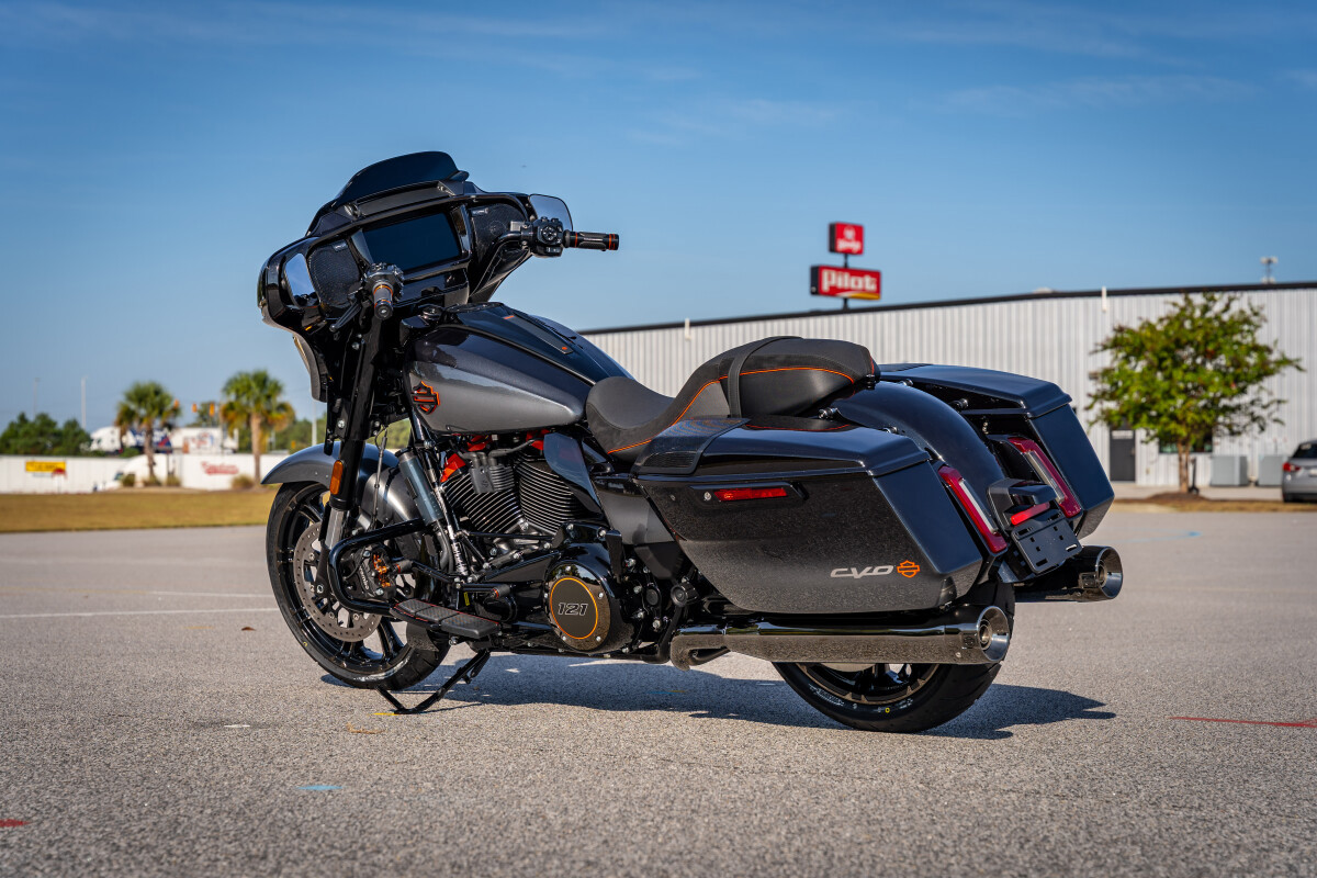 CVO® Street Glide®
