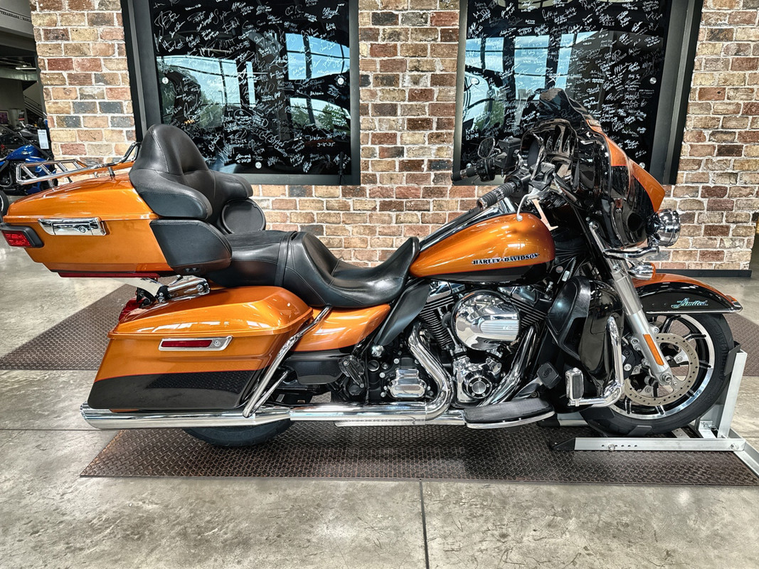 Electra Glide® Ultra Limited® Low