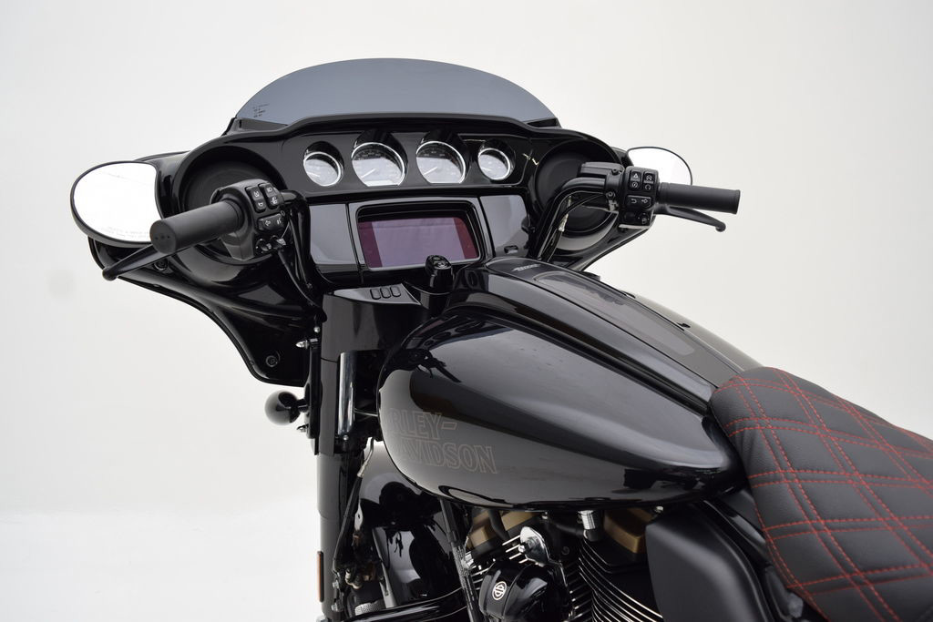 Street Glide® ST