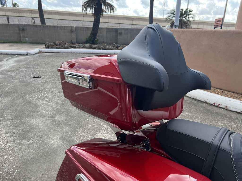 Road Glide®