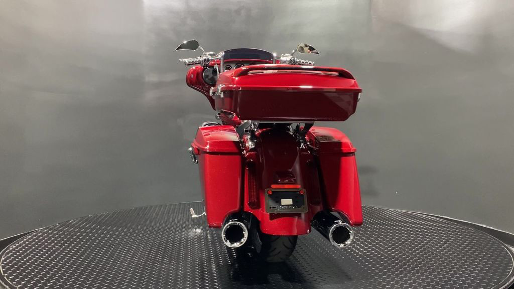 CVO® Street Glide®