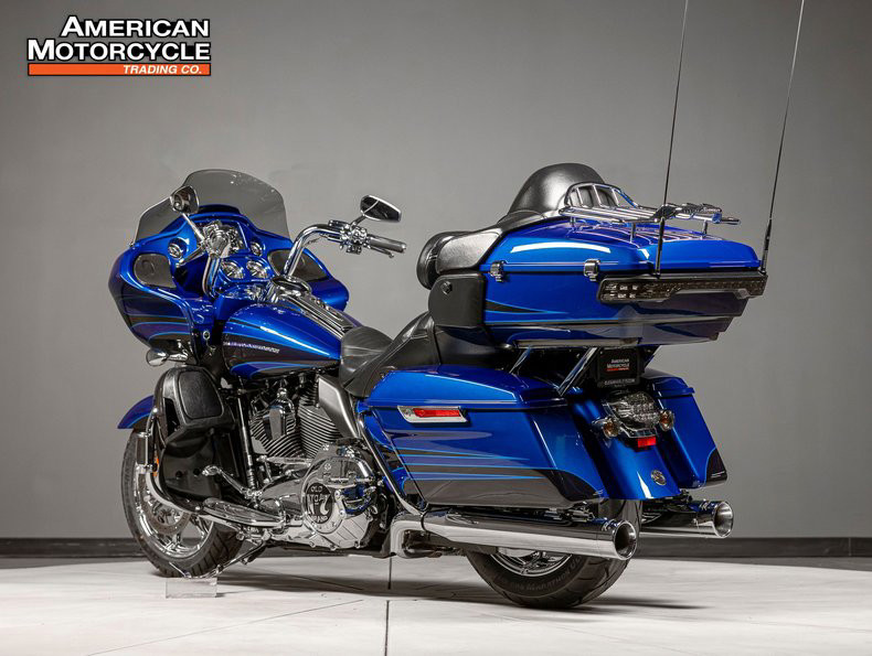 CVO® Road Glide® Ultra