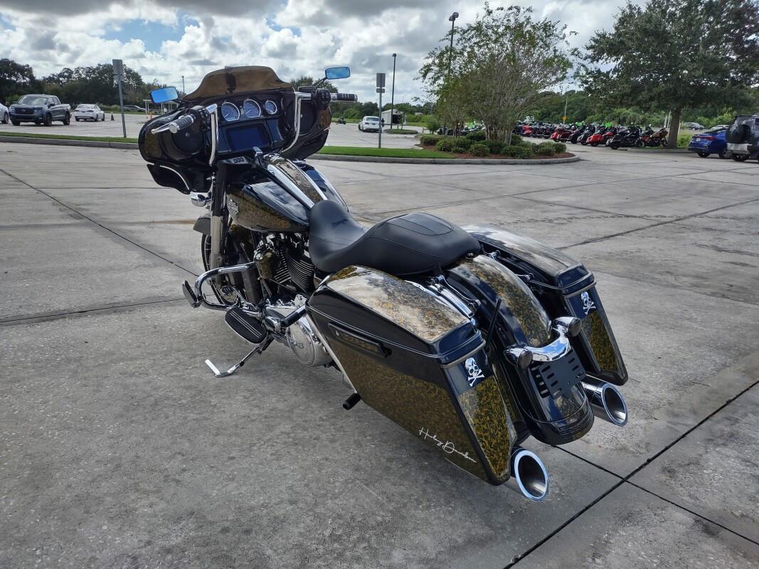 Street Glide® Special