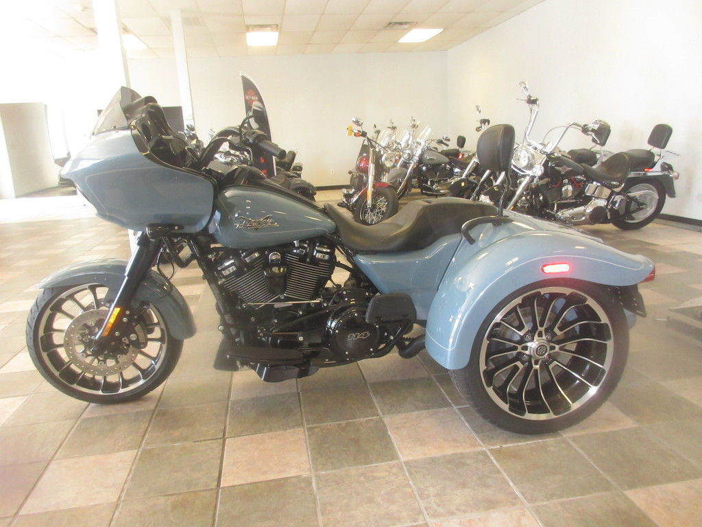 Road Glide® 3