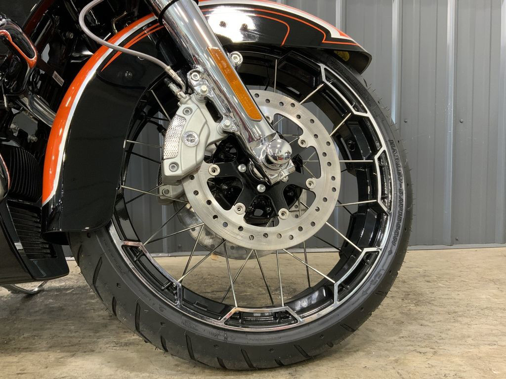 CVO® Road Glide®