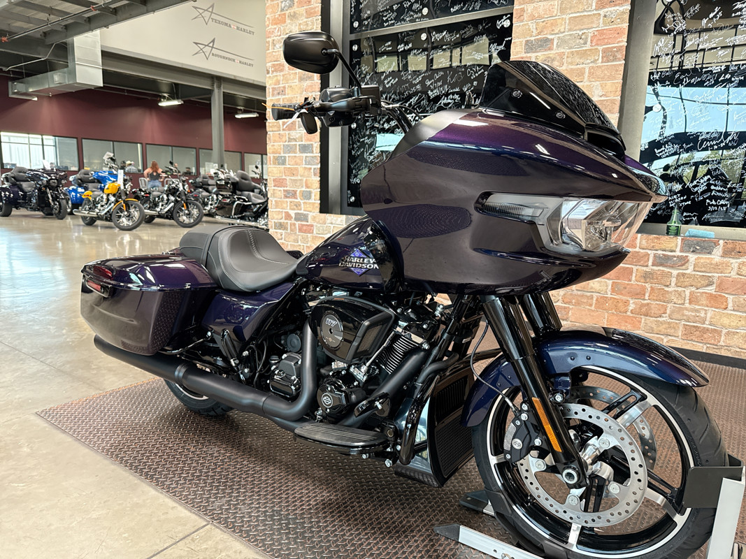 Road Glide®