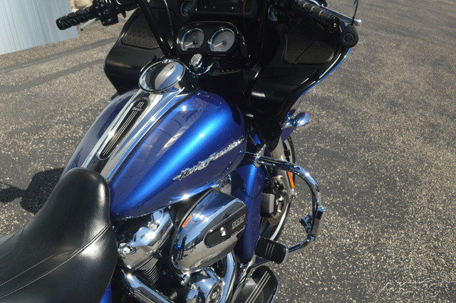 Road Glide®