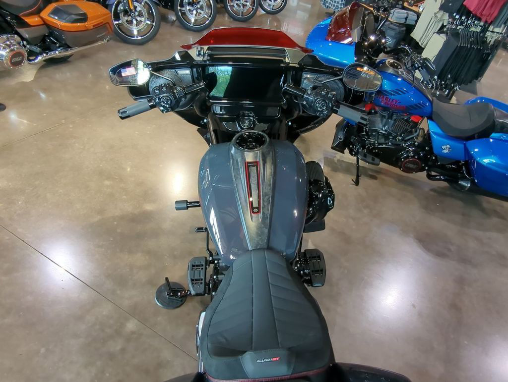 CVO® Street Glide® ST