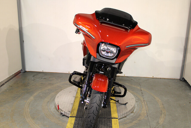 Street Glide®