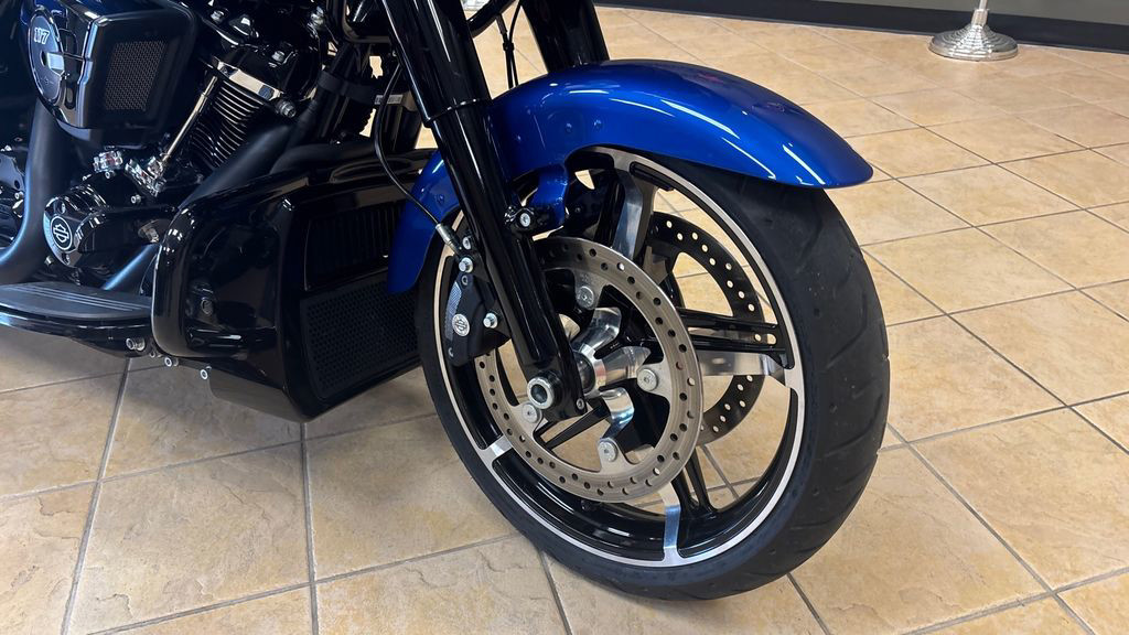 Road Glide®