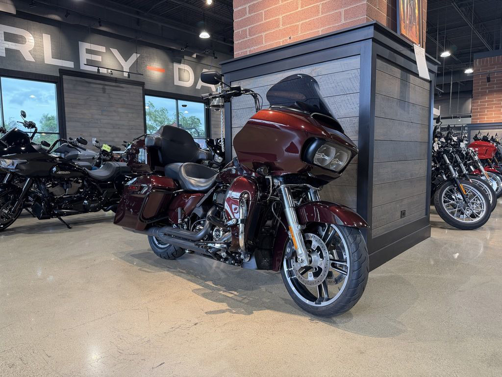 Road Glide®