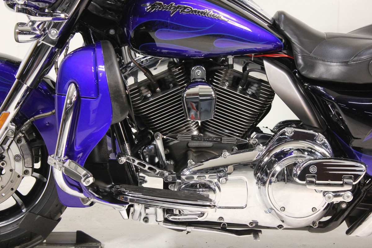 CVO® Ultra Classic Electra Glide®