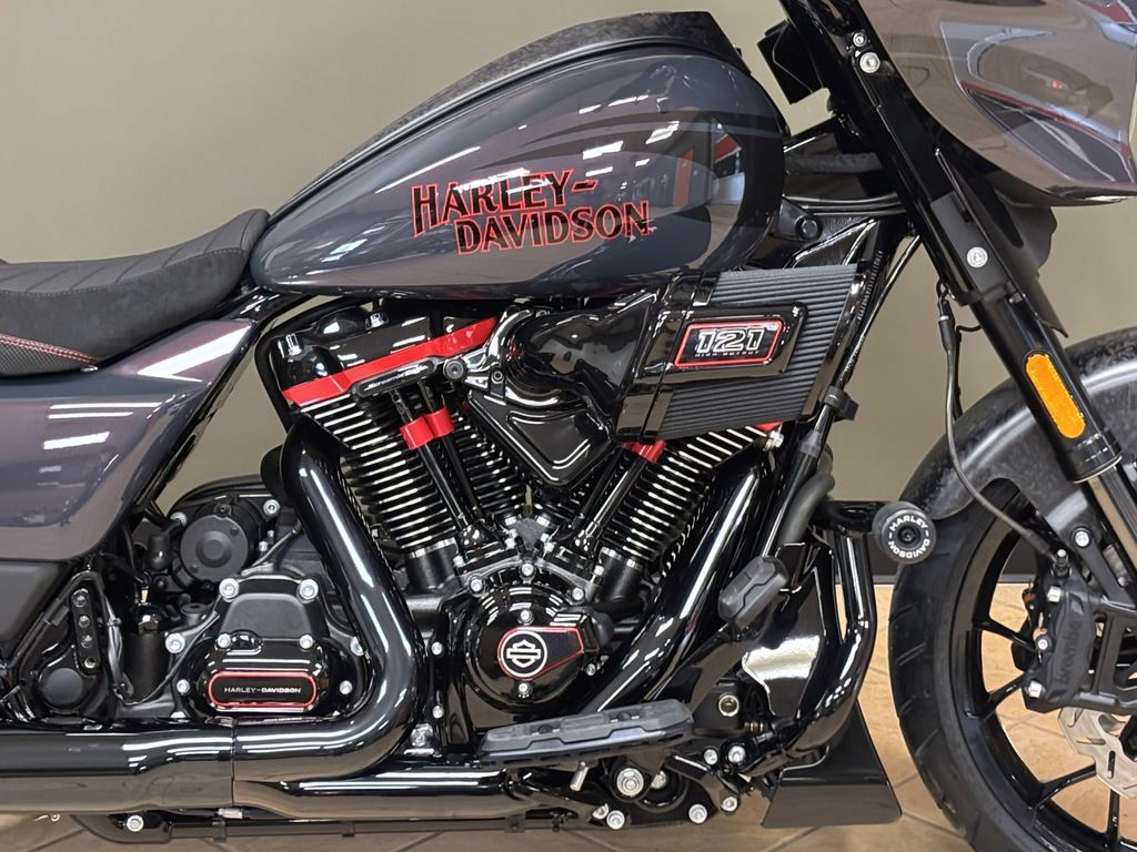 CVO® Street Glide® ST