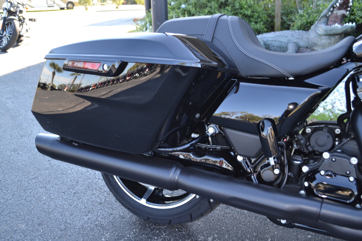 Road Glide®
