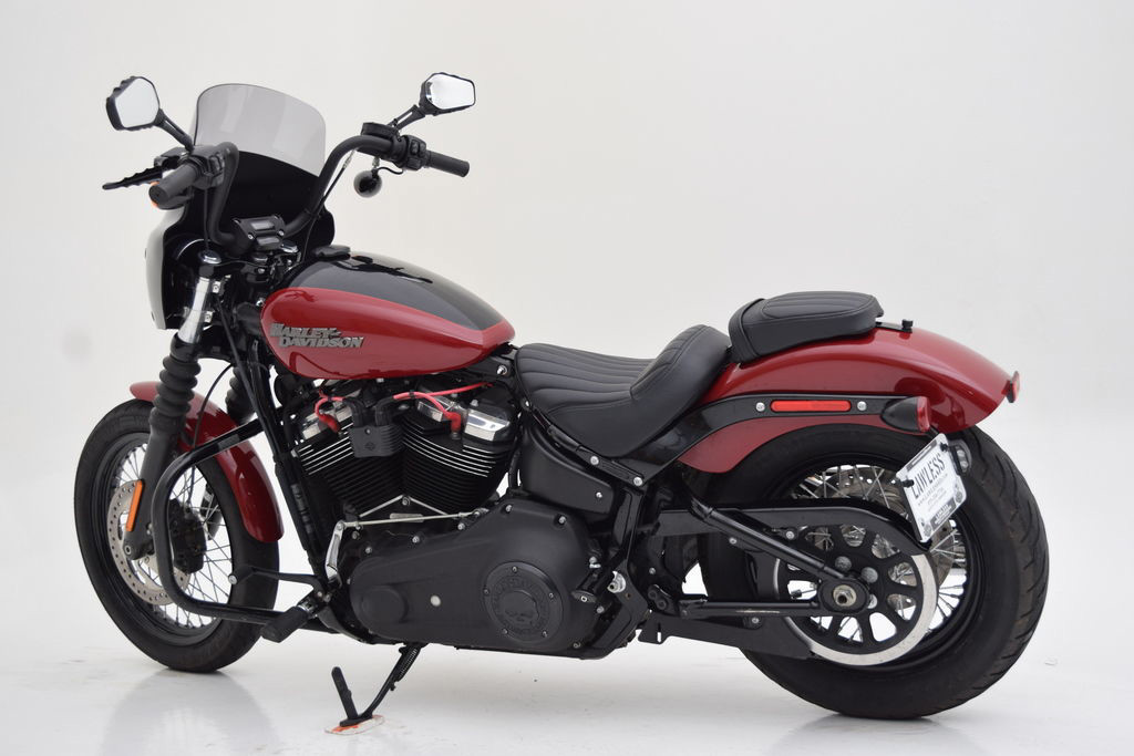 Street Bob®