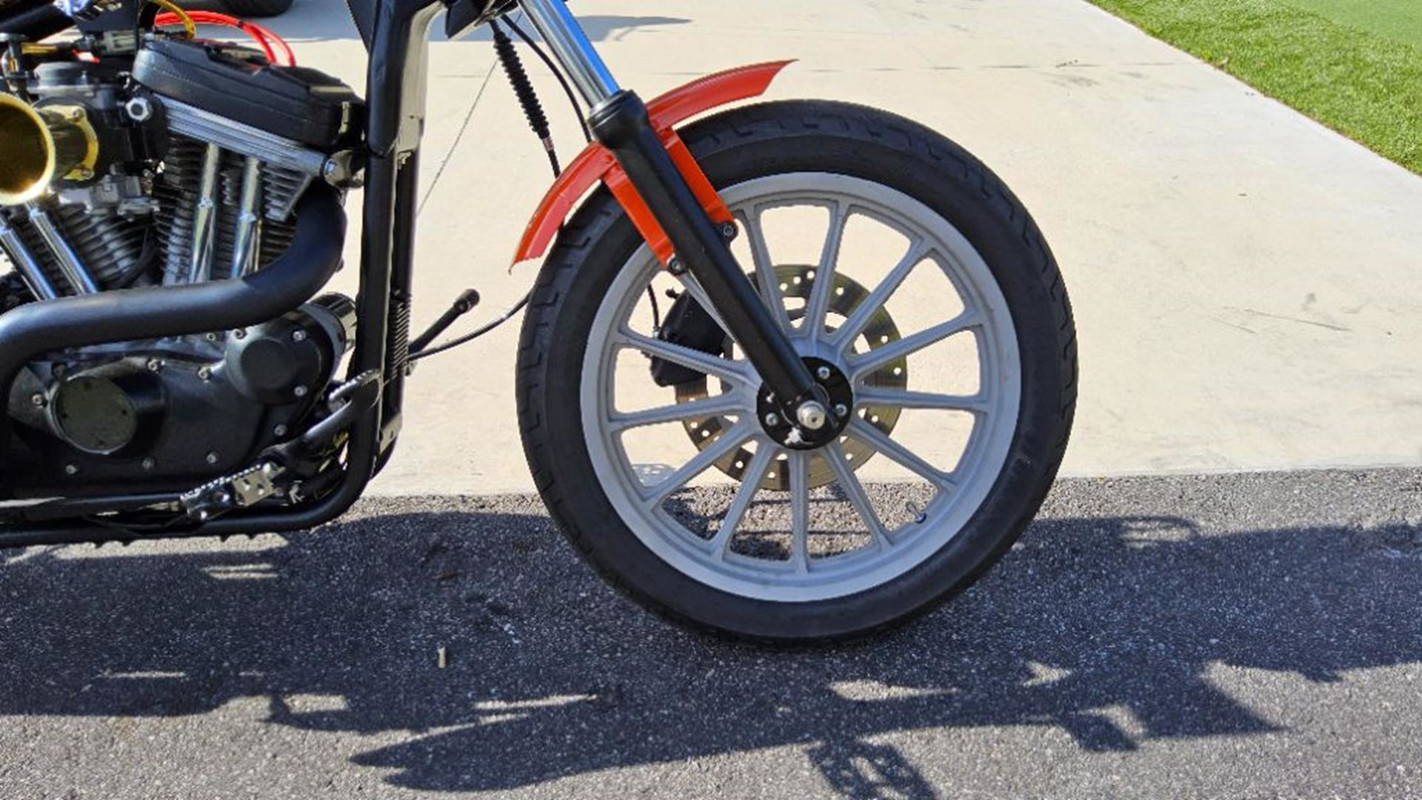 Sportster® 883 Custom