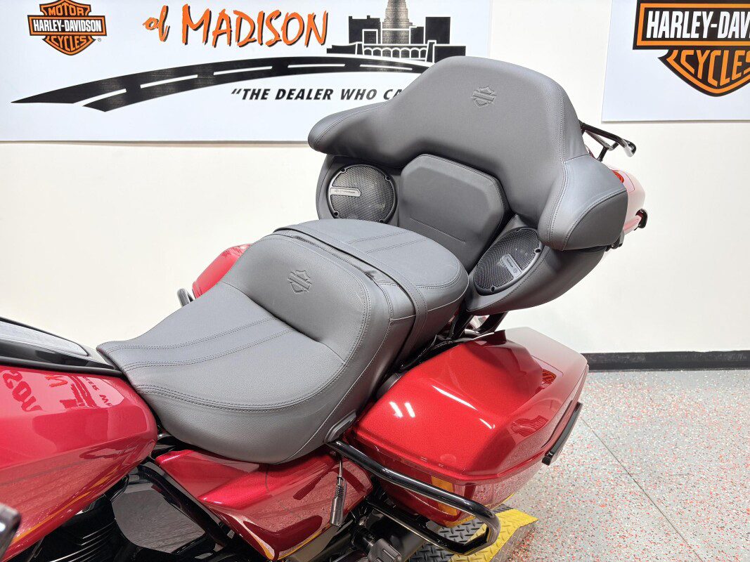 Street Glide® Limited