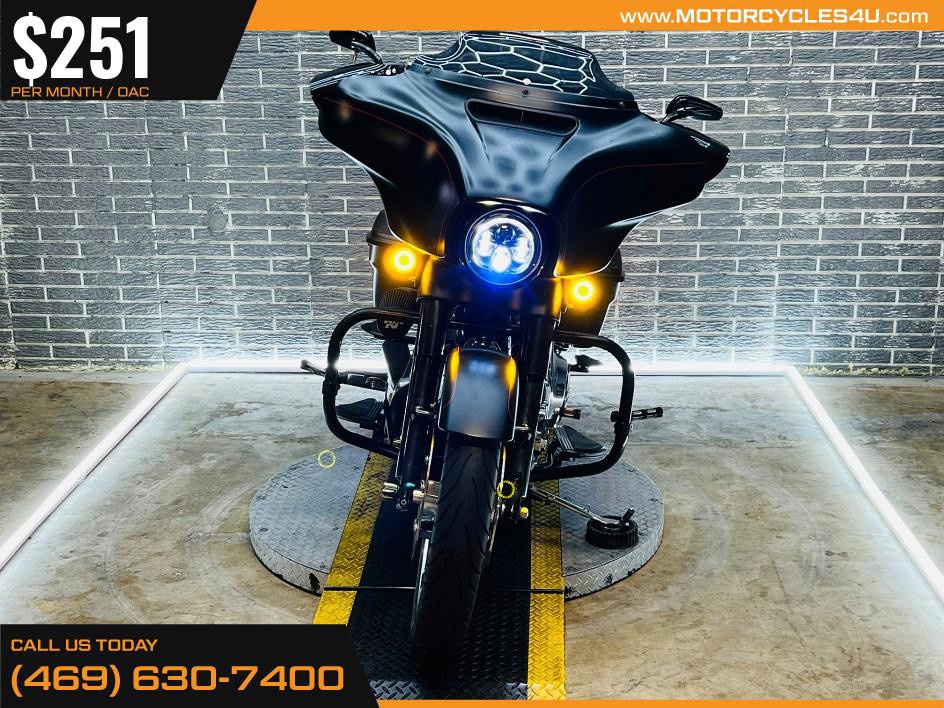 Street Glide® Special