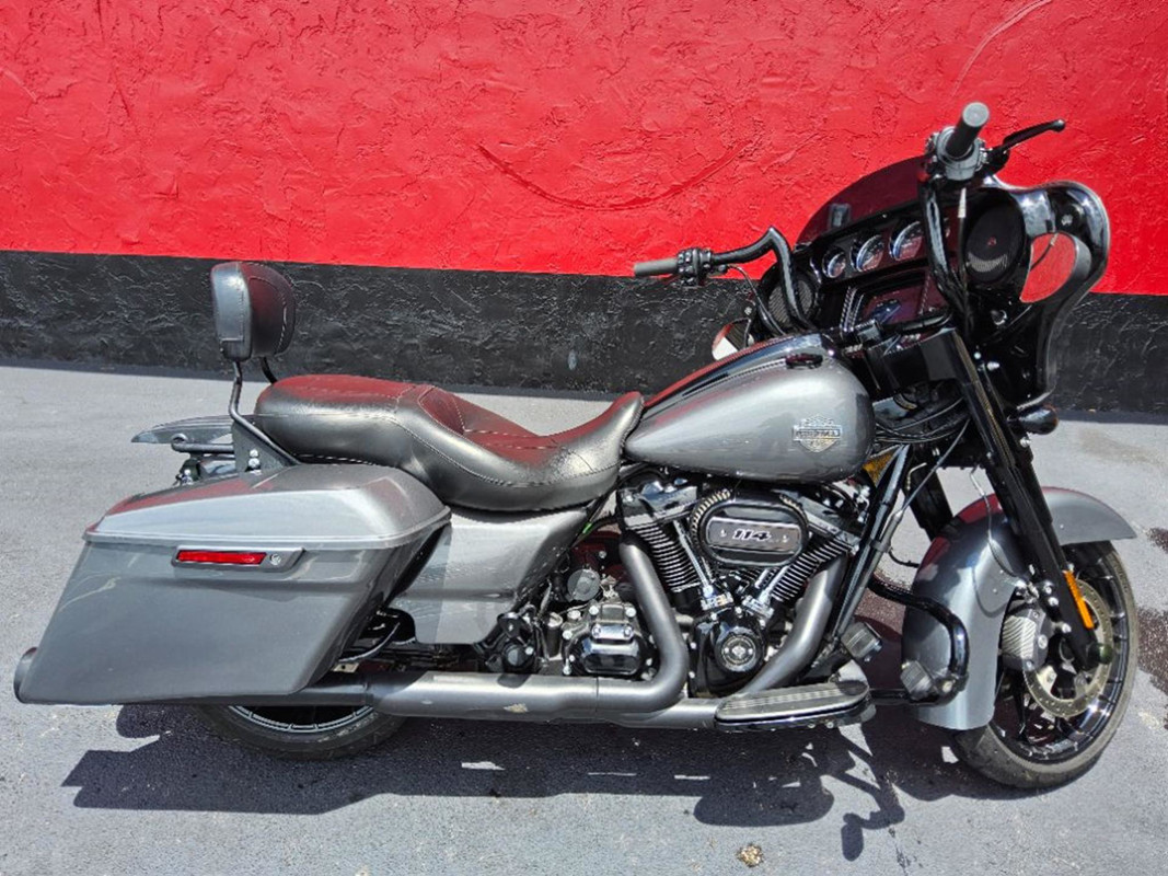 Street Glide® Special