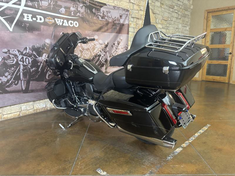 Street Glide® Ultra