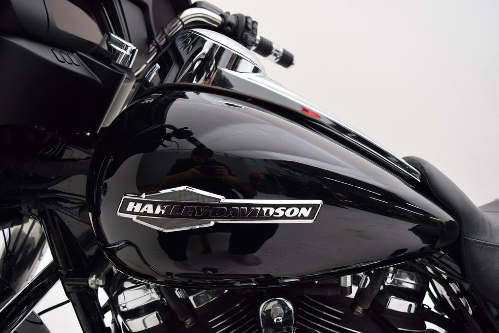 Street Glide®