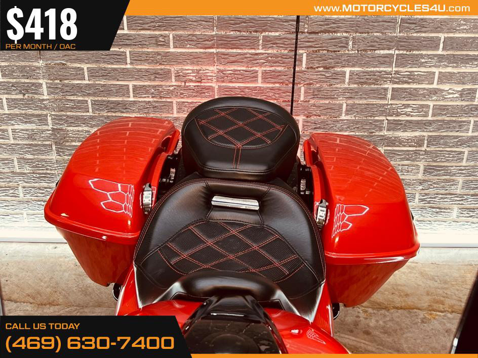 Road Glide®