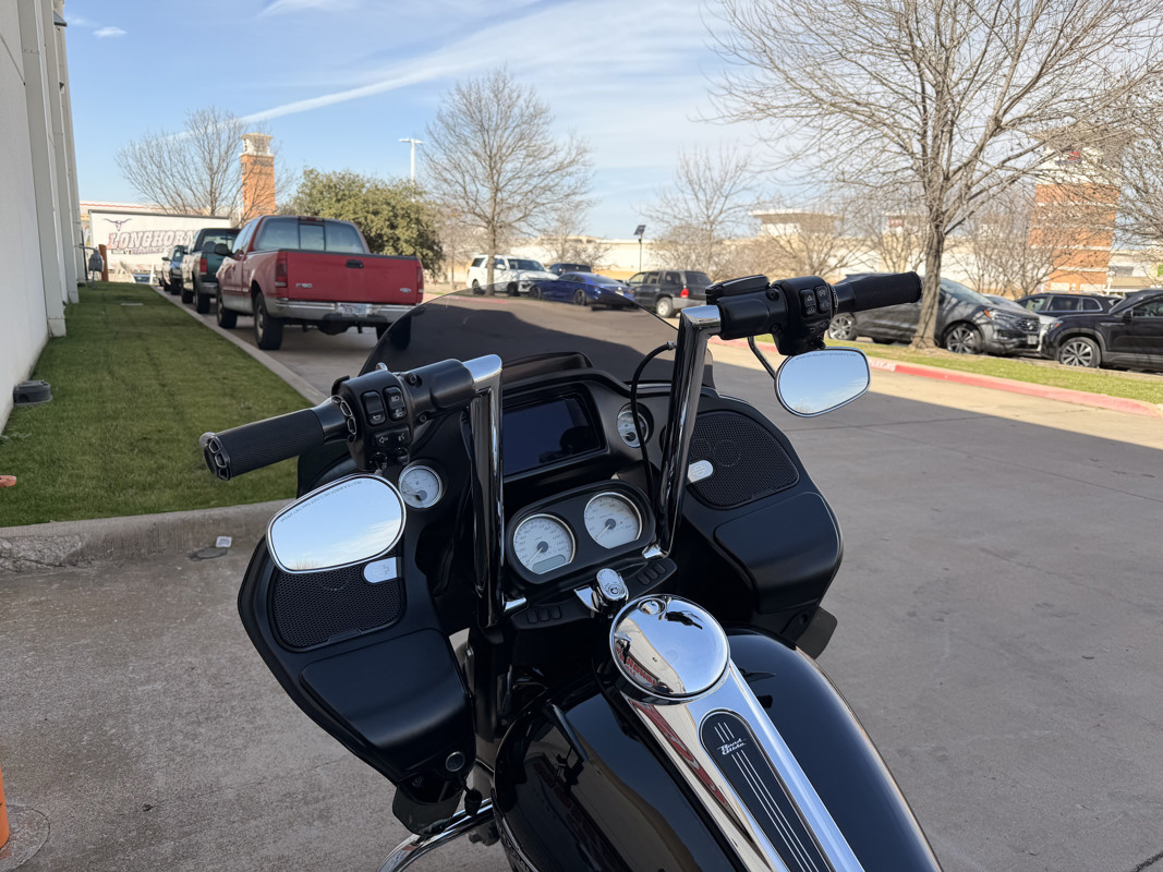 Road Glide®