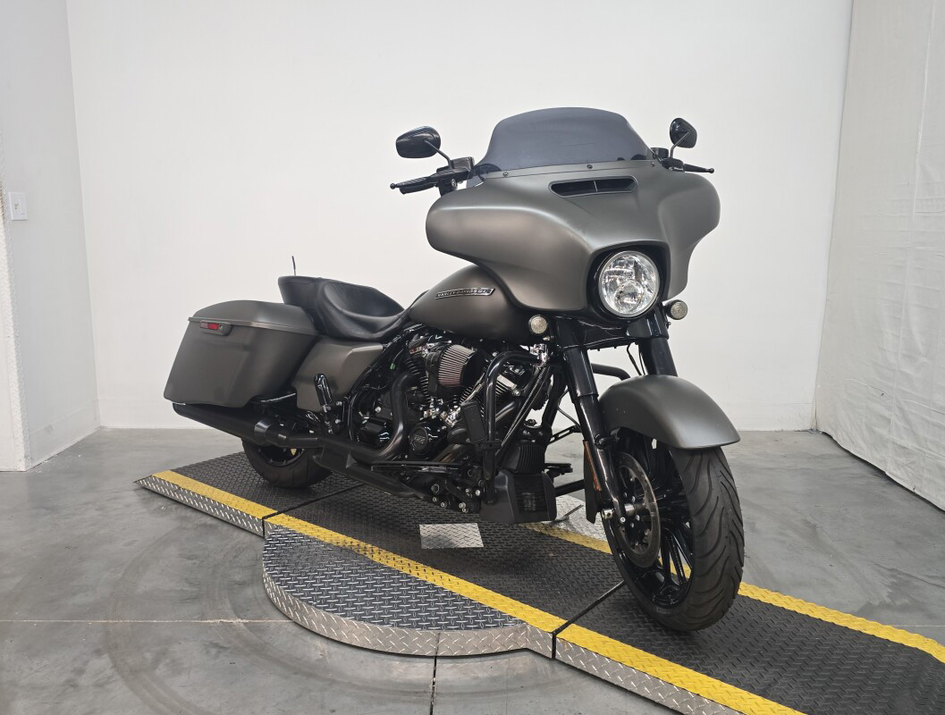 Street Glide® Special