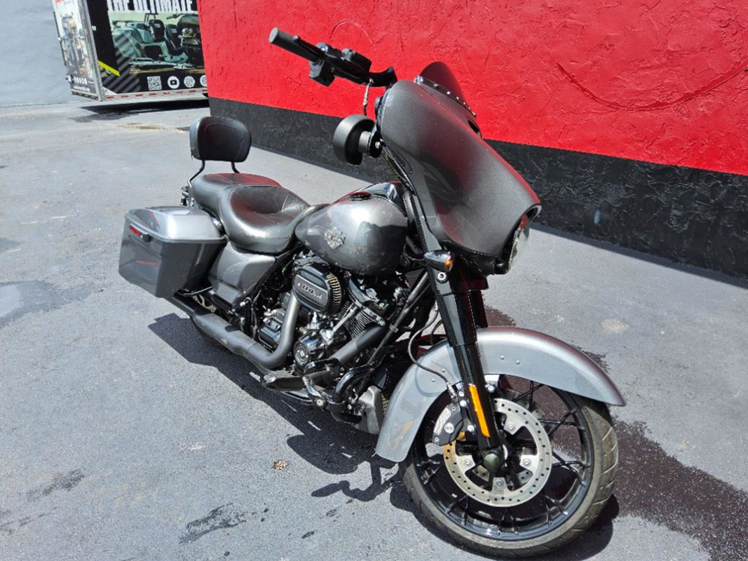 Street Glide® Special