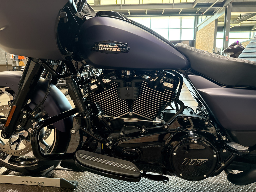 Road Glide®