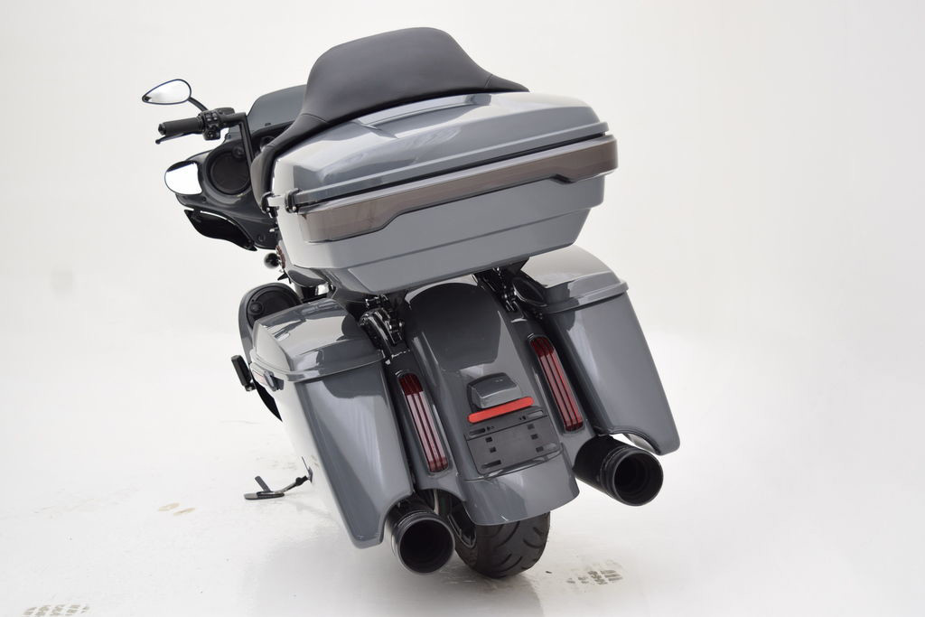 CVO® Street Glide®