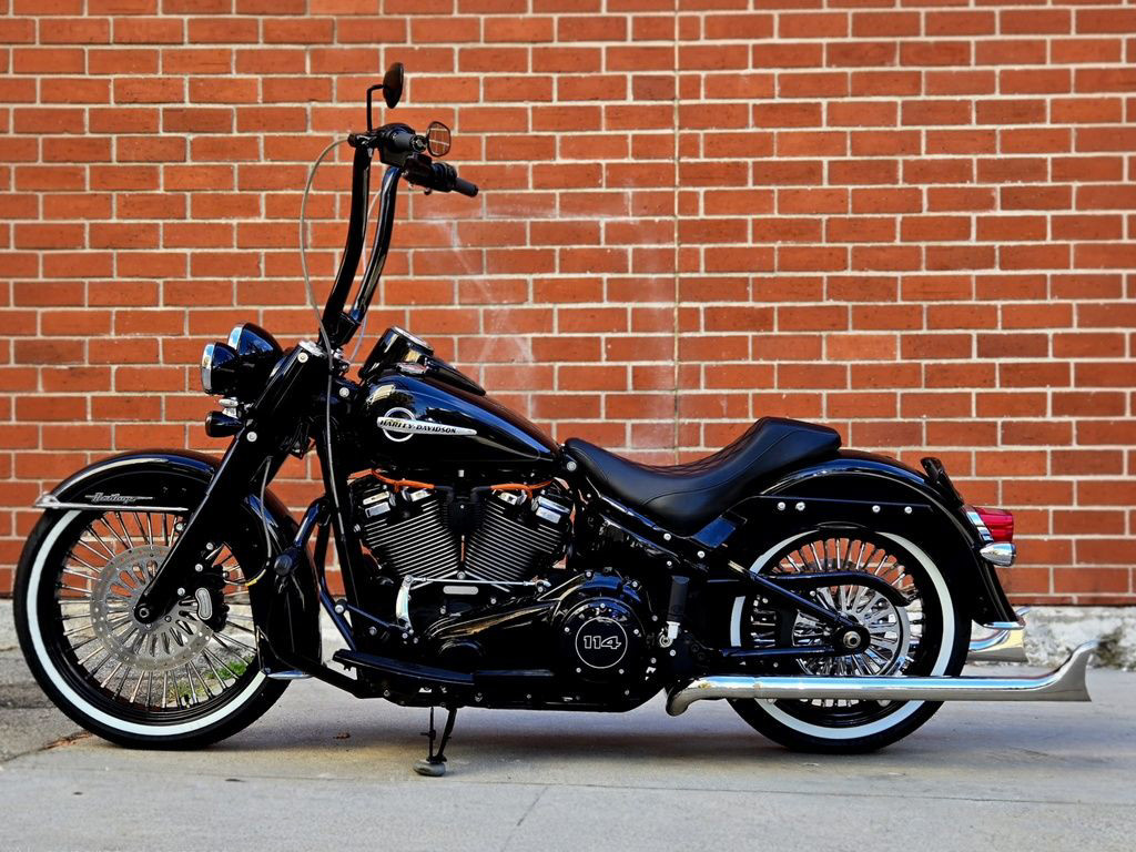Softail® Heritage Classic 114