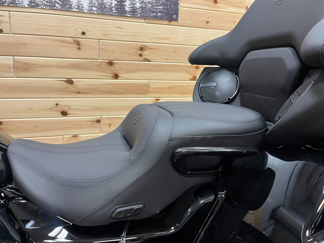 Street Glide® 3 Limited