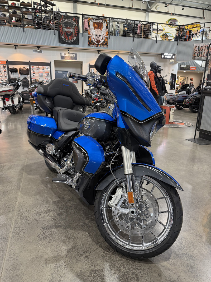 CVO® Street Glide® Limited
