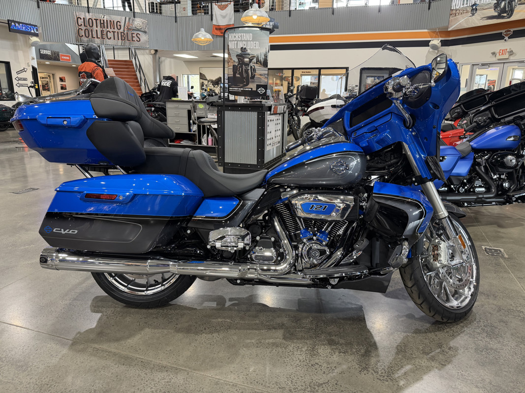 CVO® Street Glide® Limited