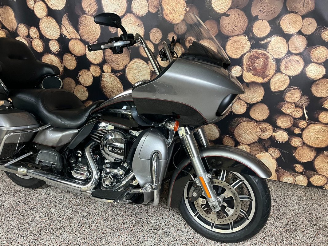 Road Glide® Ultra