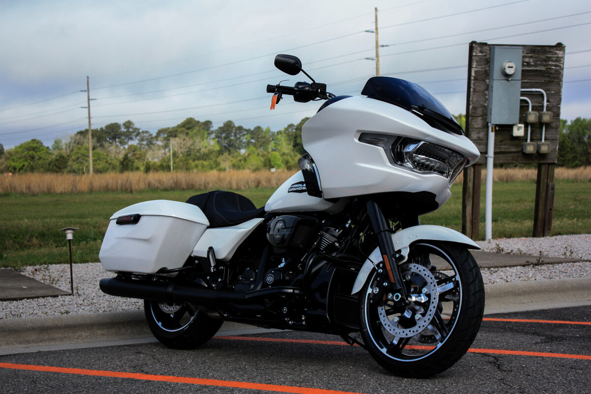 Road Glide®