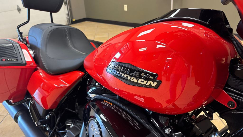 Street Glide®
