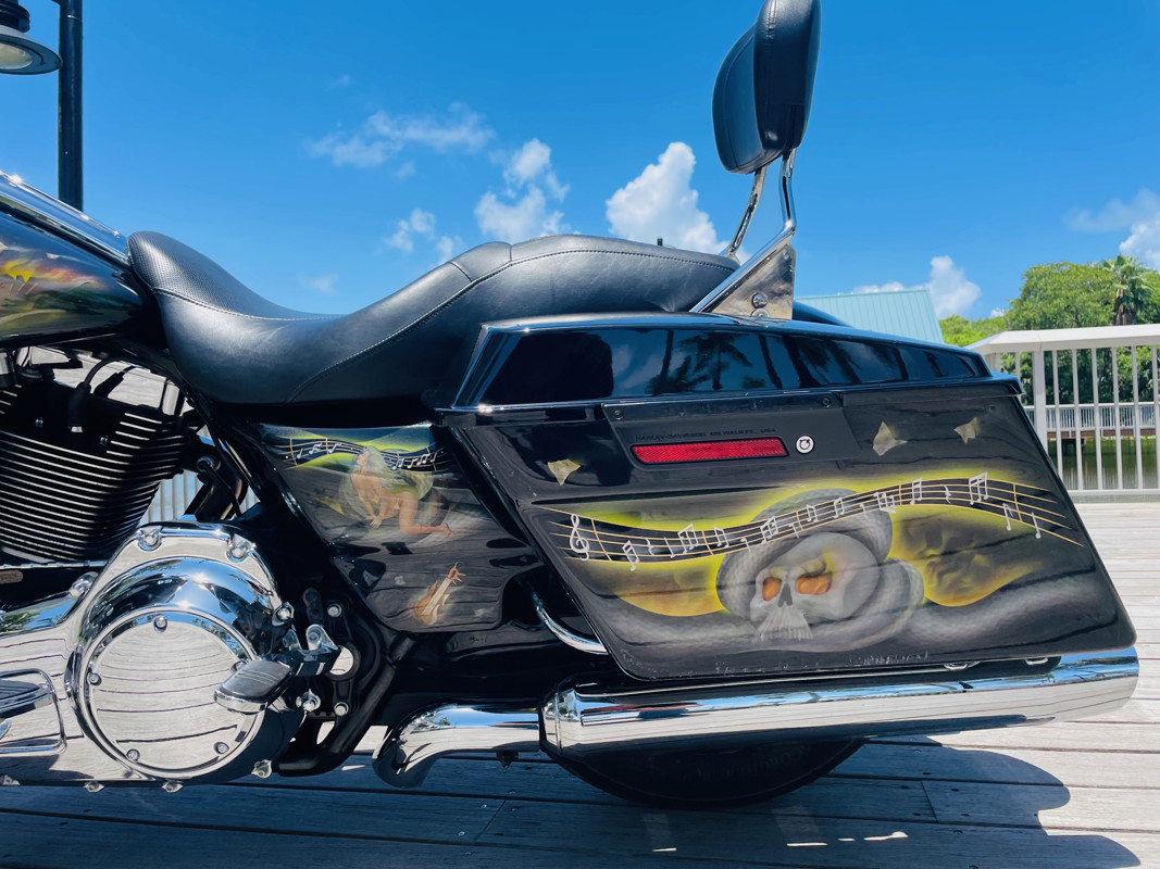 Street Glide®