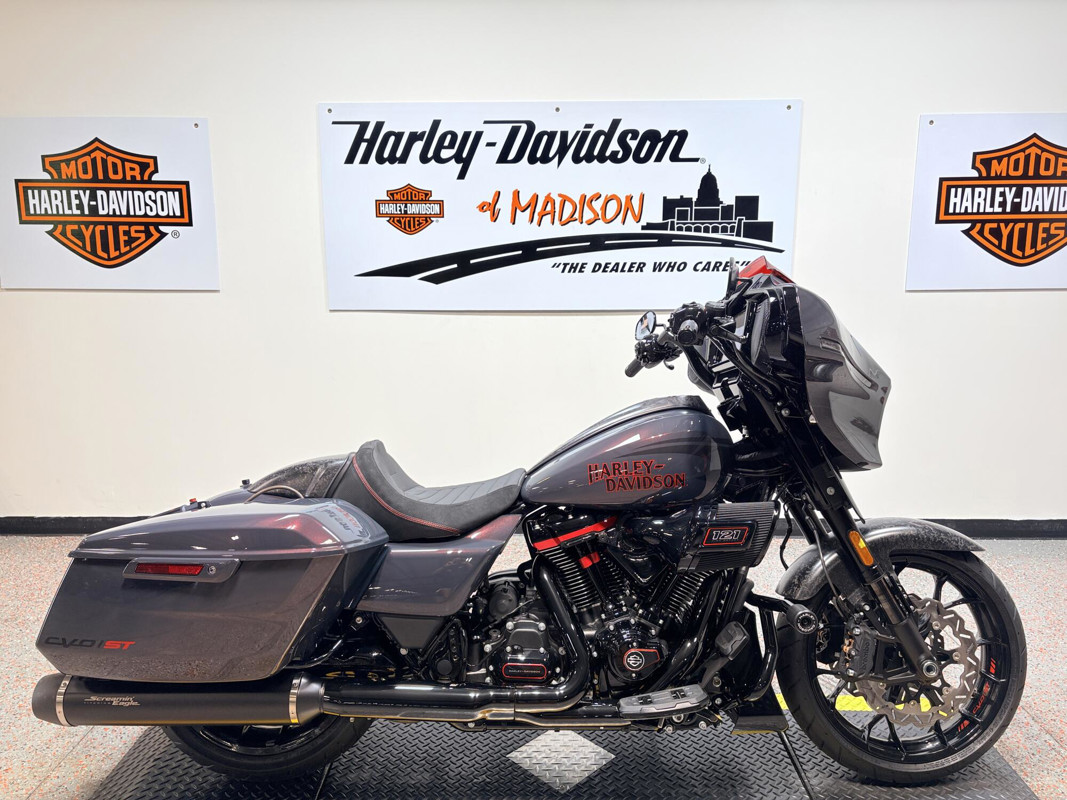 CVO® Street Glide® ST