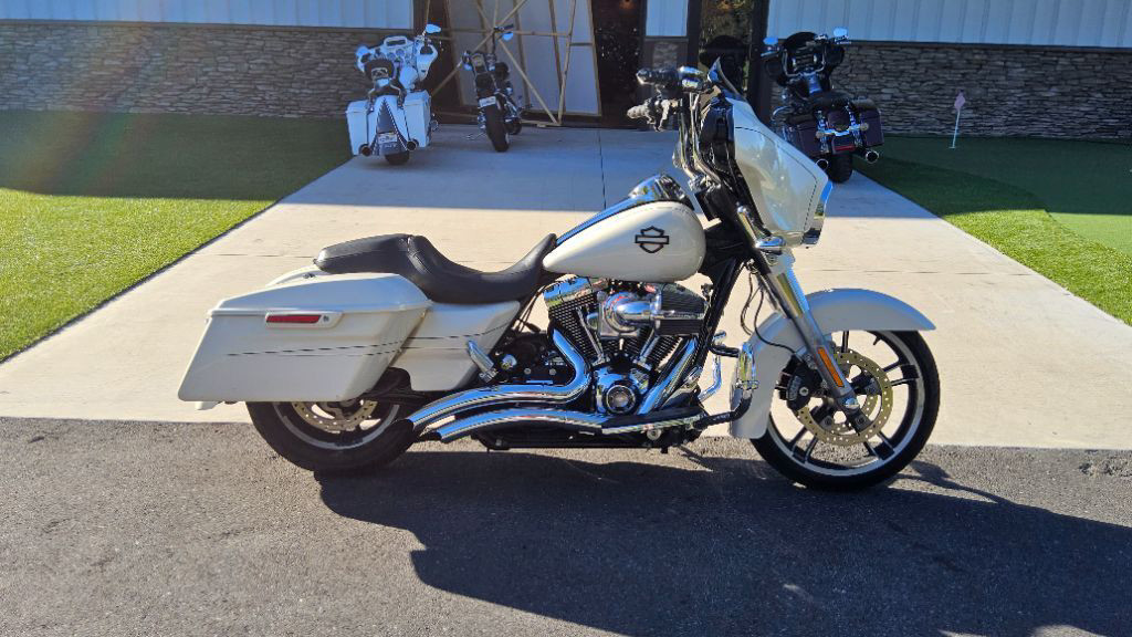 Street Glide® Special