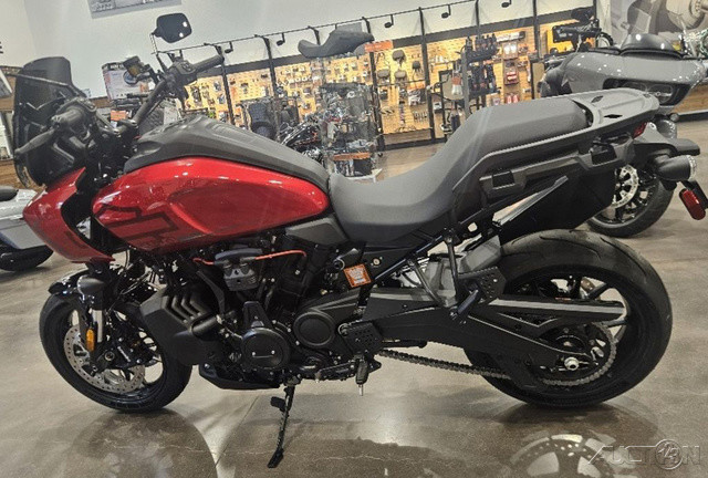 Pan America® 1250 ST