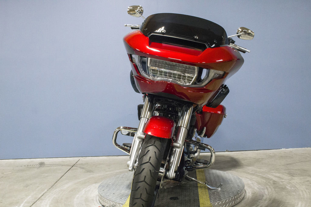 Road Glide®