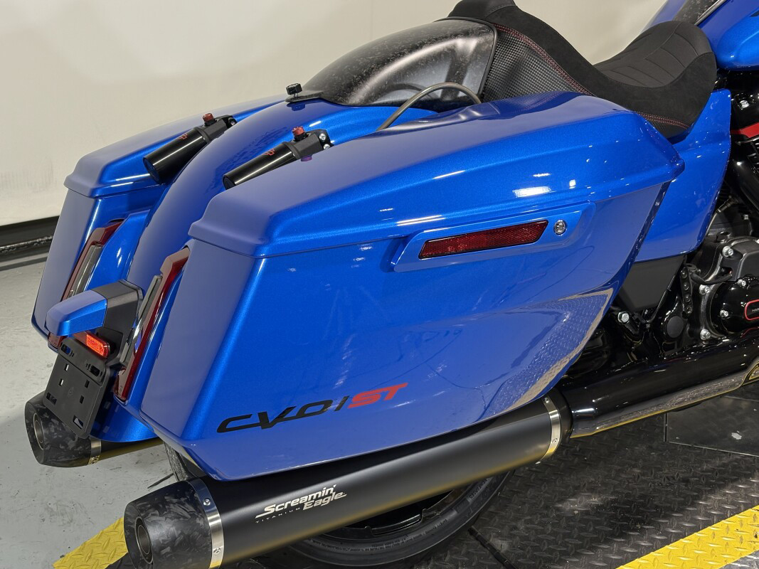 CVO® Road Glide® ST