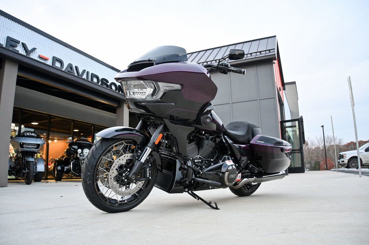 CVO® Road Glide®