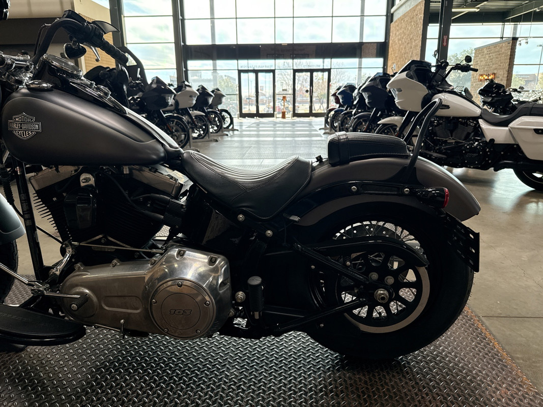 Softail® Slim®